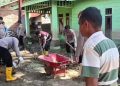 Polres Gayo Lues dan Brimob Polda Aceh Bantu Bersihkan Desa Pascabanjir Bandang