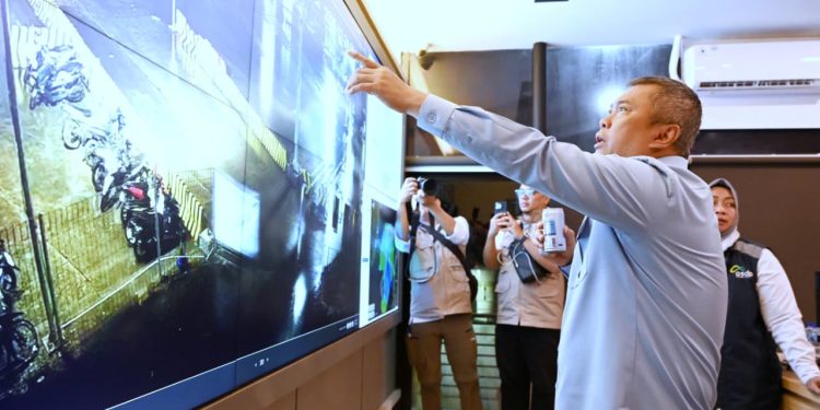 Menhub Pantau Langsung Penyeberangan Jawa-Sumatra Jelang Natal 2025