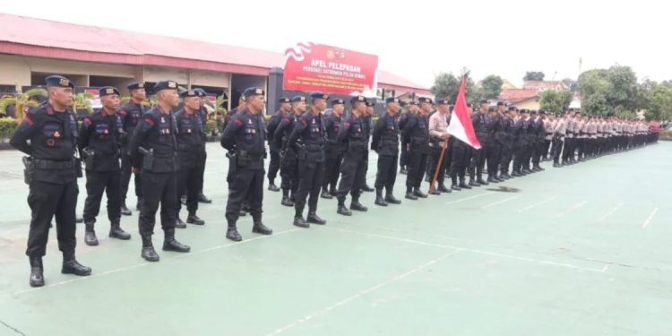 Polda Sumsel Kerahkan 100 Personel Brimob untuk Bantu Pemulihan di Aceh