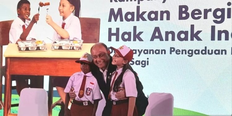 Program Makan Bergizi Gratis Dimulai Serentak 8 Januari 2026