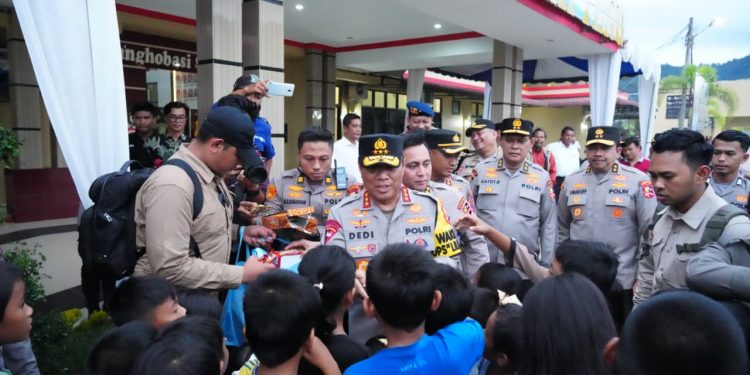 Wakapolri Evaluasi Penanganan Pascabencana di Tapanuli Tengah