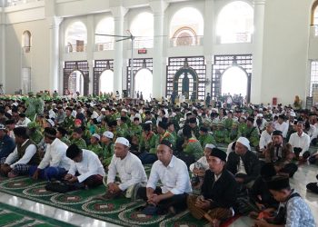 Pondok Pesantren Langitan Selenggarakan Khotmil Qur’an di Masjid Al Akbar Surabaya