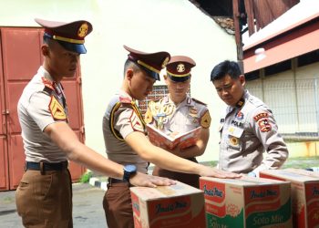 Taruna Akpol Batalyon 59 Bhayangkara Dharma Salurkan Bantuan untuk Korban Bencana