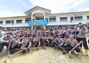 Kapolri Kunjungi Aceh Tamiang, Dorong Pembukaan Kembali Sekolah