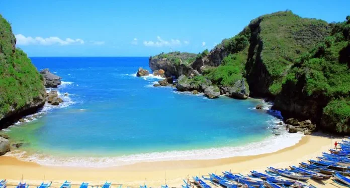 Pantai Ngrenehan Gunungkidul