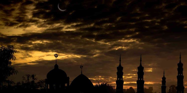 Arti Sholawat Innal Habibal Musthofa