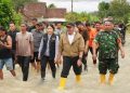 Gubernur Sumsel Herman Deru Tinjau Banjir di Desa Raman Jaya OKU Timur