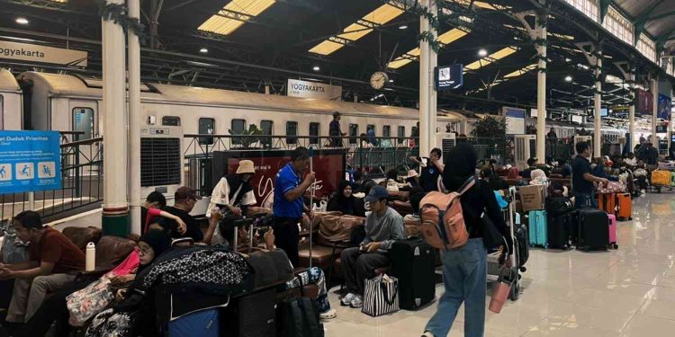 KAI Daop 6 Yogyakarta Layani 13 Juta Penumpang KA Jarak Jauh Sepanjang Tahun 2025