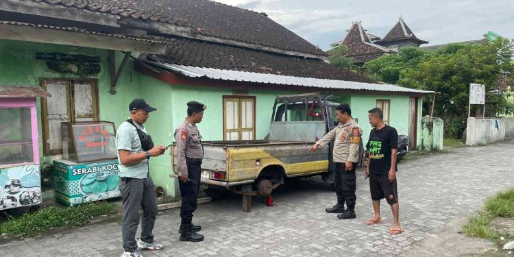Pengecekan TKP dilakukan oleh piket fungsi Polres Bantul yang dipimpin oleh KSPK Aiptu Oni Indarto