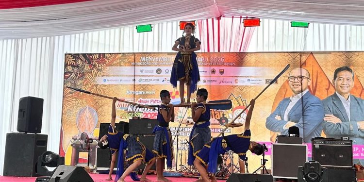 Tari Jiwana Jinma Memukau di Batang Nusantara Expo