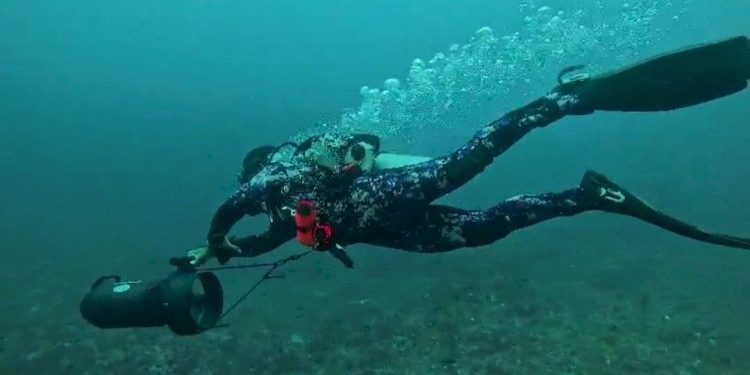 Hari Keenam Pencarian KM Putri Sakinah, Tim SAR Gunakan Drone Bawah Air