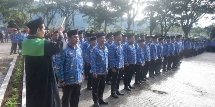 Bupati Agam Resmi Lantik 454 PPPK Paruh Waktu untuk Tingkatkan Pelayanan Publik