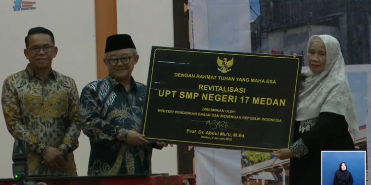 Mendikdasmen Luncurkan Revitalisasi 48 Sekolah di Medan dengan Dana Rp47 Miliar