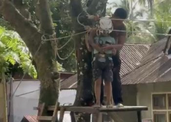 Brimob Polri Gelar Trauma Healing untuk Anak-Anak Korban Bencana di Agam