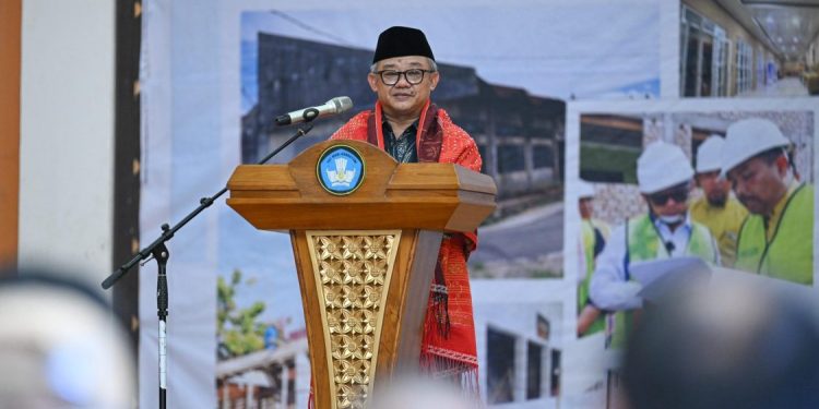 Pemerintah Fokus Revitalisasi Pendidikan di Medan untuk Tingkatkan Kualitas