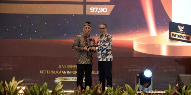 UGM Pertahankan Gelar Perguruan Tinggi Informatif Selama Tujuh Tahun