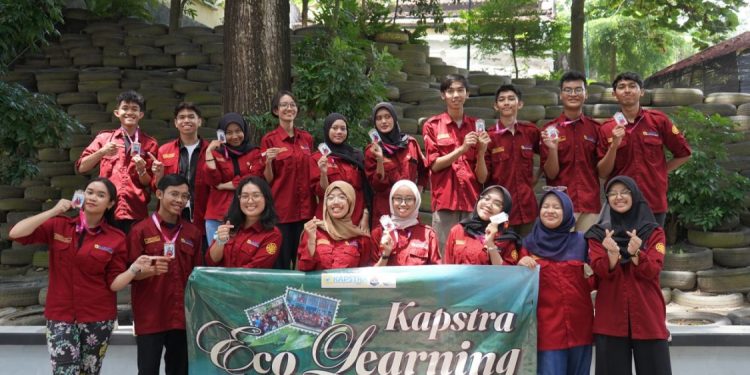 Mahasiswa KAPSTRA PSdK Gelar Aksi Sosial Eco-Learning untuk Pelestarian Lingkungan