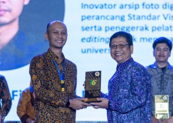 UGM Anugerahkan Penghargaan kepada 71 Insan Berprestasi Tahun 2025