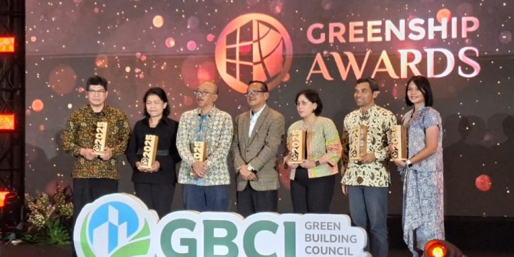 Paviliun CLT Nusantara UGM Raih Best Greenship Innovation 2025