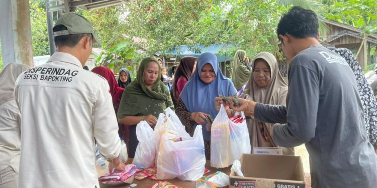 Pasar Murah di Desa Tundi, Balangan, Upaya Pengendalian Inflasi