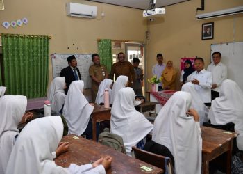 Pemerintah Pastikan Sekolah Aman dan Bebas Perundungan di Hari Pertama