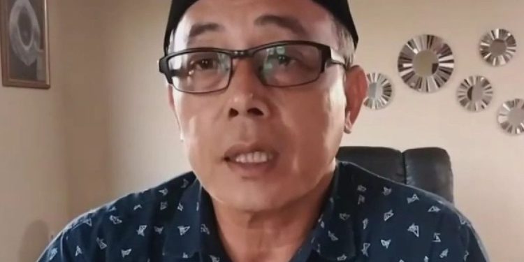 Maman Suherman Berikan Penghargaan kepada Polisi atas Penangkapan Pembunuh Anaknya