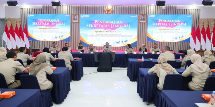 Sekjen ATR/BPN Ajak Kerja Sama Lintas Biro untuk Program 2026