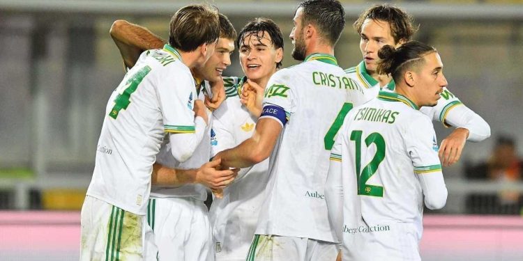 AS Roma Menang 2-0 atas Lecce di Liga Italia