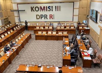 Komisi III DPR Sepakati Polri Tetap di Bawah Presiden