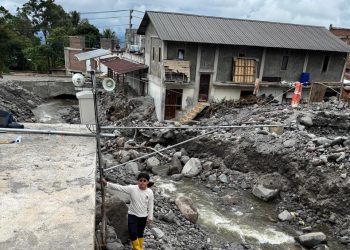 Tim UGM Pasang Sistem Peringatan Dini Banjir di Bener Meriah