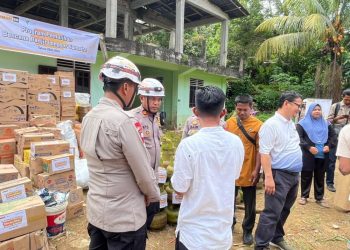Tim SAR Brimob Polda Sumbar Intensifkan Pencarian dan Bantuan Banjir di Palembayan