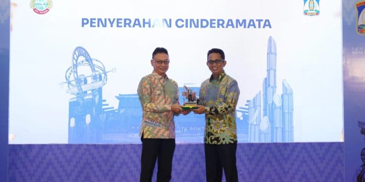 Pemkot Balikpapan Kunjungi Pontianak untuk Tingkatkan Pelayanan Publik