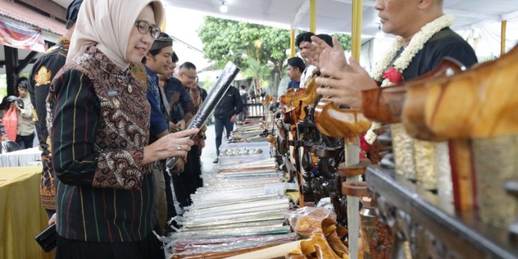 Pameran Tosan Aji Nusantara di Lumajang Perkuat Warisan Budaya