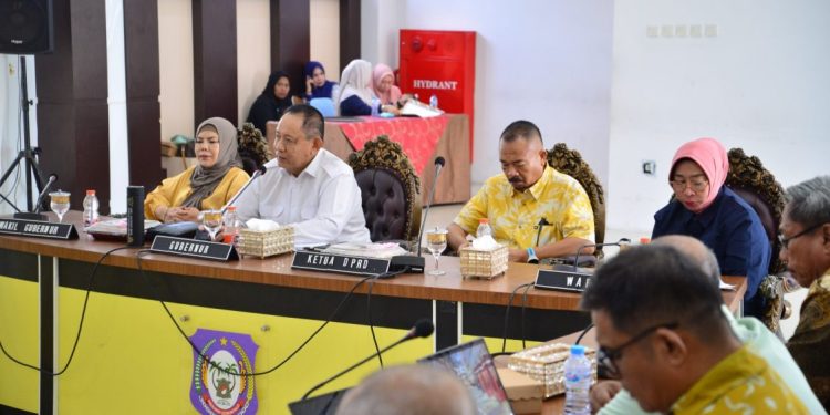 Gubernur Gorontalo Siapkan Hilirisasi Ayam Terintegrasi di Gorontalo Utara