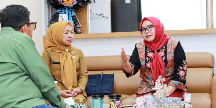 Erlita Amsakar Dorong Penguatan Sinergi Pengurus LASQI Batam