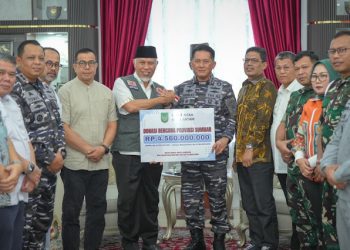 Sumatra Barat Terima Bantuan Rp4,56 Miliar dari Batam untuk Korban Bencana