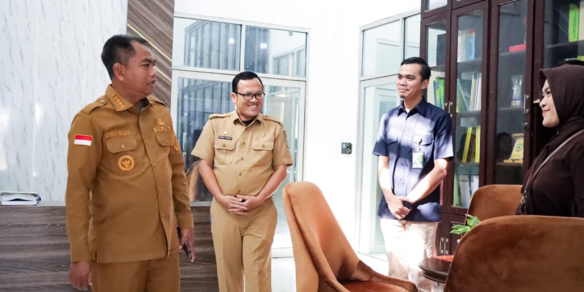 Bupati Sergai Pantau Progres Gedung Bapenda dan Lakukan Sidak di Bapperida