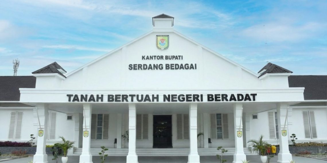 Pemkab Sergai Raih Peringkat Tertinggi Pelayanan Publik di Sumut 2025