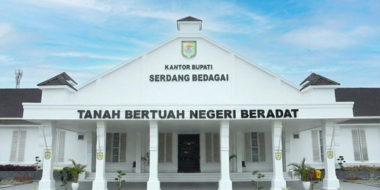 Pemkab Sergai Raih Peringkat Tertinggi Pelayanan Publik di Sumut 2025