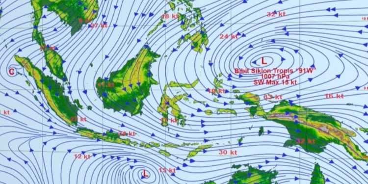 BMKG Peringatkan Potensi Hujan Lebat di Jawa dan Nusa Tenggara
