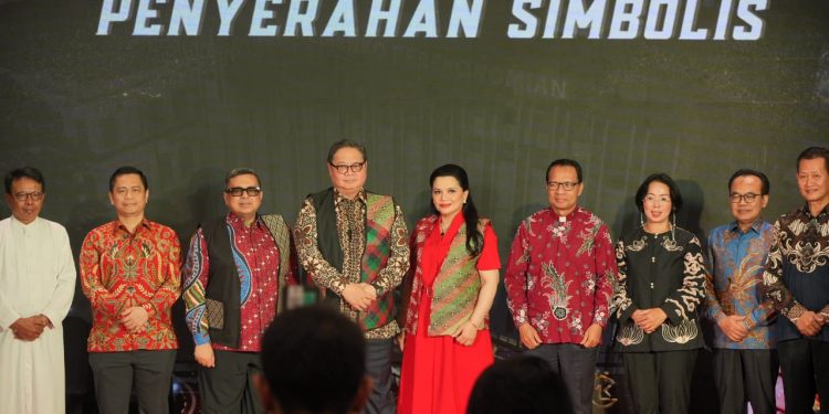 Penyerahan Sertifikat Halal untuk UMK Binaan Keuskupan Agung Jakarta