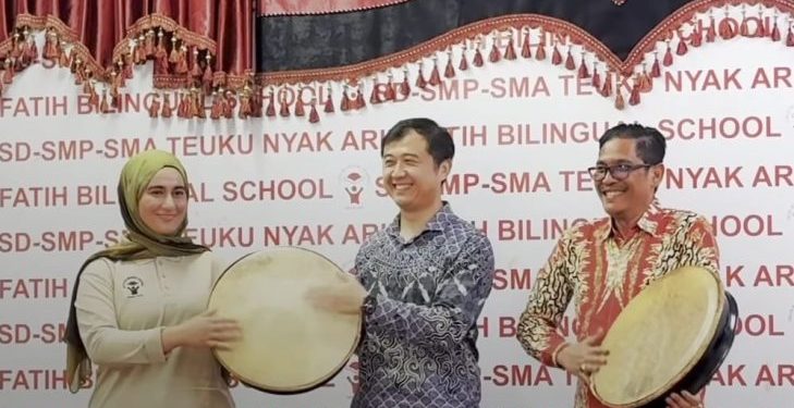 Disdikbud Banda Aceh Jalin Kerja Sama dengan Australia melalui Program Pengajaran Relawan