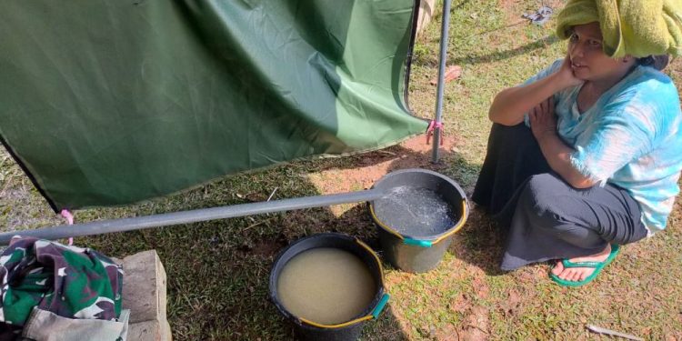 TNI AD Sediakan Air Bersih untuk Pengungsi di Delung Sekinel, Aceh Tengah