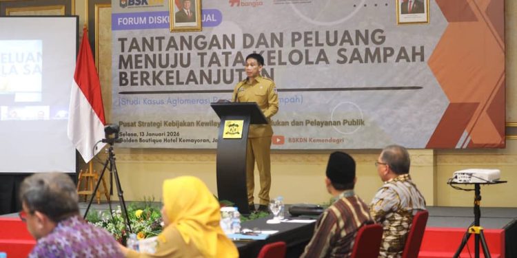 Kemendagri Dorong Kerja Sama Daerah untuk Atasi Masalah Sampah