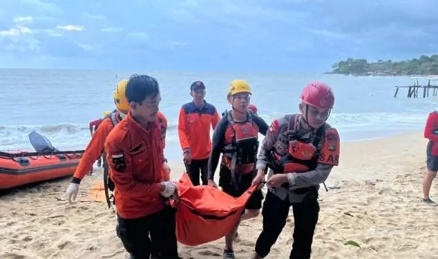 Tim SAR Gabungan Temukan Korban Tenggelam di Pantai Teluk Uber Setelah Dua Hari Pencarian