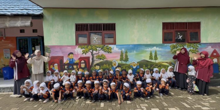 Inovasi PergiKesini Tingkatkan Pemantauan Kesehatan Anak di Tanah Habang