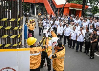 Pemprov DKI Jakarta Bongkar Tiang Monorel di Kuningan Timur