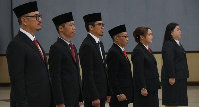 Enam Pejabat Baru Pemkot Singkawang Resmi Dilantik