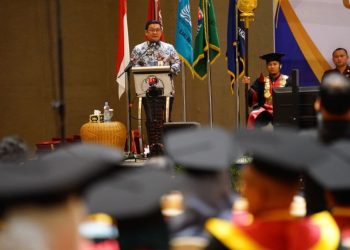 Sekdaprov Riau: Wisuda Adalah Hasil Kerja Keras dan Doa Orang Tua