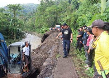 Bupati Buleleng Instruksikan Perbaikan Cepat Jalan Rusak di Busungbiu